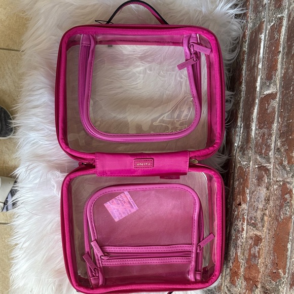 Calpak dragonfruit Transparent Travel Case- Medium Size - Picture 6 of 8